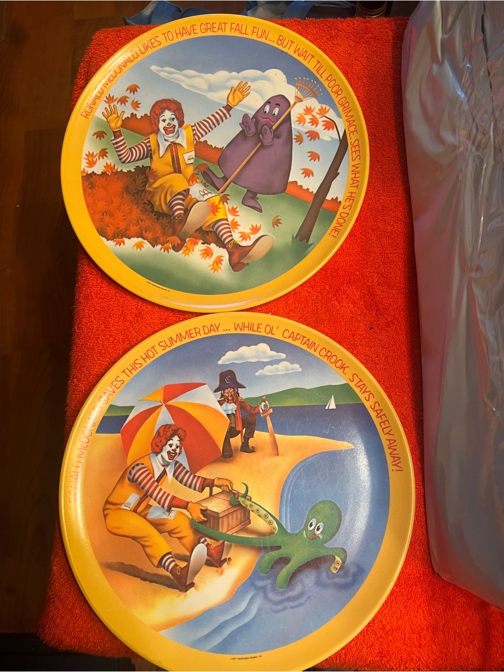 (2)McDonald's Ronald McDonald Collector Plates - Yellow, Red, Purple, Green, Blu